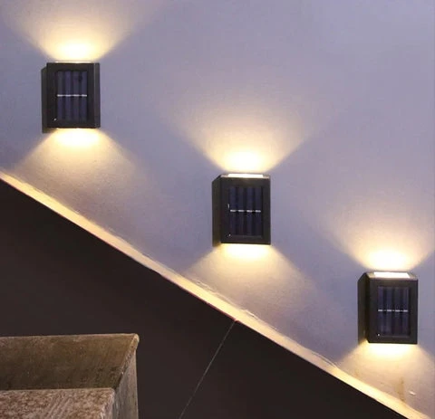 Lampe solaire résistante aux intempéries en extérieur