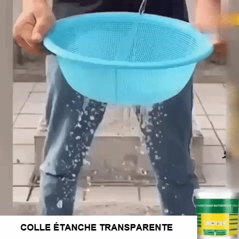 main appliquant la colle étanche sur une surface fissurée
